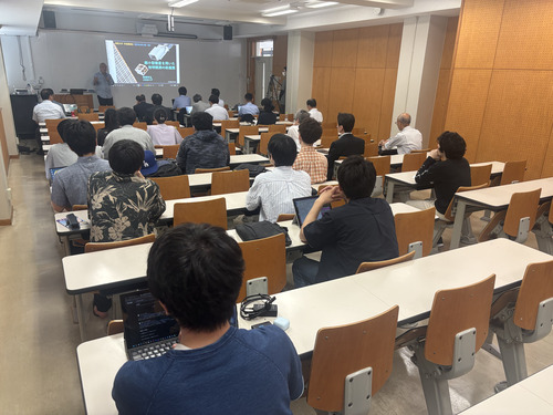 公開セミナーの様子